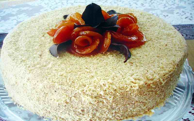 STARINSKA TORTA SA ORASIMA